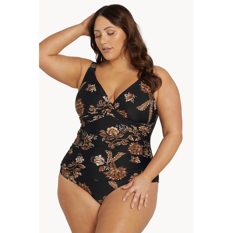 Chantique Delacroix One Piece