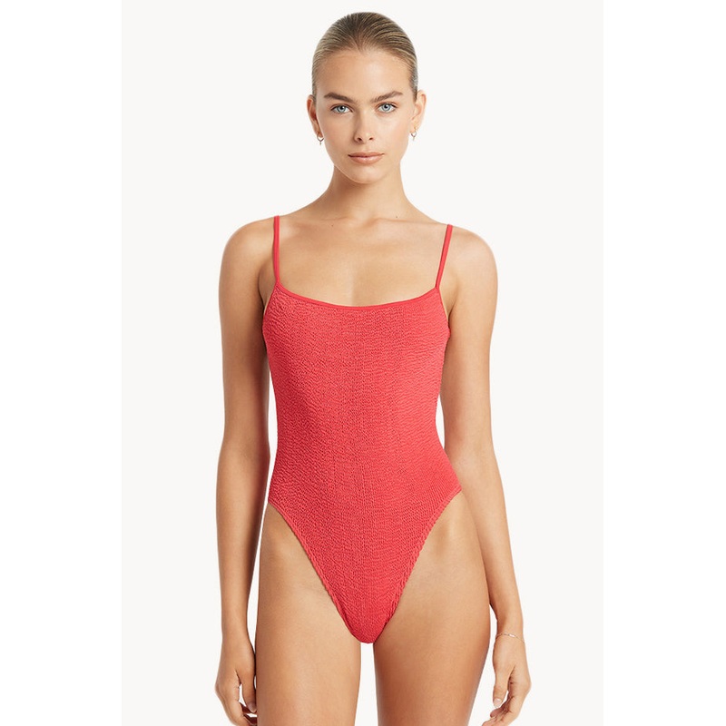 Low Palace One Piece