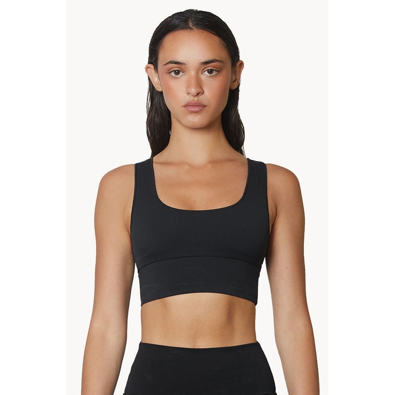 Plain The Contour Crop