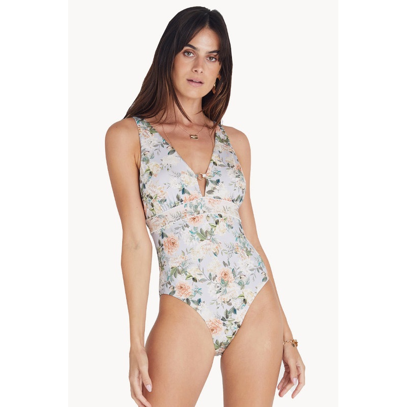 Vervain Eve One Piece