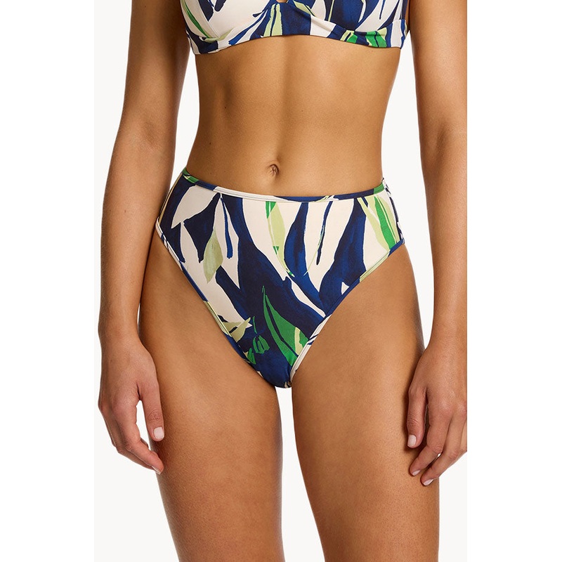 Fauna High Leg High Waist Pant