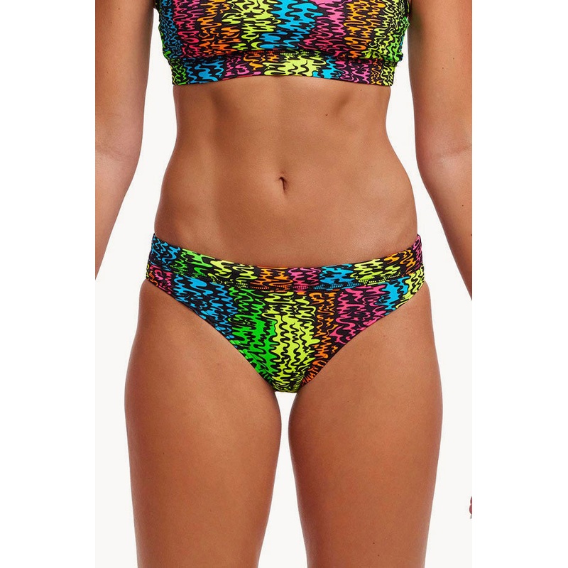 Sunset West Eco Sports Brief