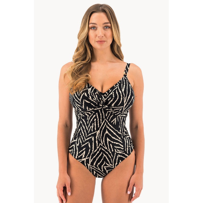 Silhouette Island F Cup Twist Front One Piece