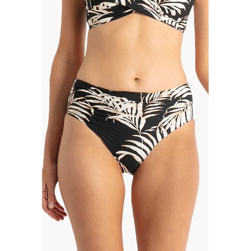 Mae Ruched Mid Rise Pant