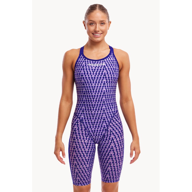 Future Dusk Fast Legs One Piece